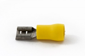 Yellow female push on connector 6.3mm - 100 pack